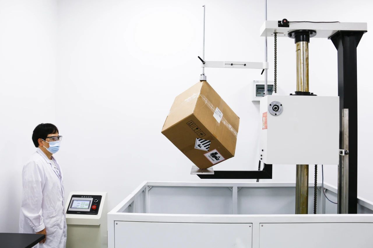 賦能鐵路運(yùn)輸安全——我司危險(xiǎn)品專家許丹紅做《鐵路危險(xiǎn)貨物分類鑒定及其應(yīng)用》專題技術(shù)報(bào)告